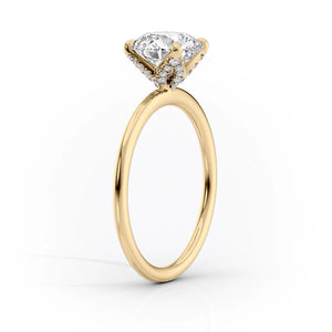 The Petal Kamellie Set With A 3 Carat Oval Lab Diamond