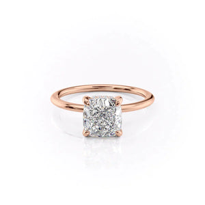 The Kamellie Set With A Cushion Moissanite