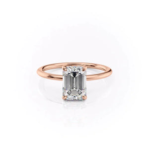 The Kamellie Set With A 4.5 Carat Emerald Moissanite