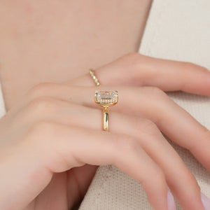 The Kamellie Set With A 2 Carat Emerald Lab Diamond