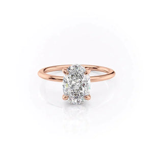 The Kamellie Set With A Oval Moissanite