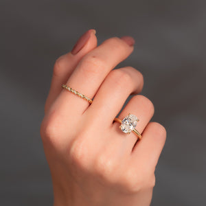 The Kamellie Set With A 2 Carat Oval Lab Diamond