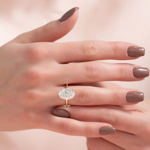 The Kamellie Set With A 2 Carat Oval Lab Diamond