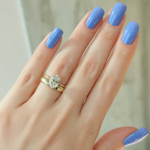 The Kamellie Set With A 2 Carat Oval Lab Diamond