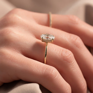 The Kamellie Set With A 2 Carat Oval Lab Diamond