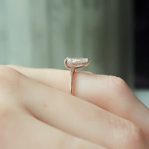 The Kamellie Set With A 2 Carat Pear Lab Diamond