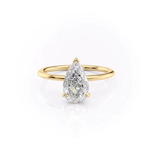 The Kamellie Set With A 2.5 Carat Pear Lab Diamond
