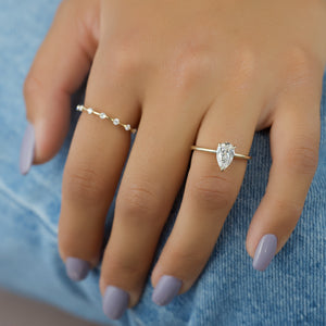 The Kamellie Set With A 2 Carat Pear Lab Diamond
