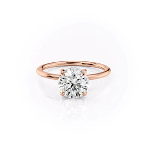The Kamellie Set With A 2.5 Carat Round Moissanite