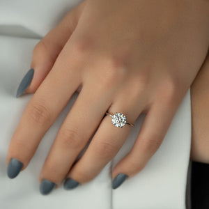 The Kamellie Set With A 2 Carat Round Lab Diamond
