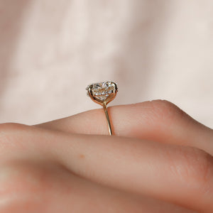 The Kamellie Set With A 3 Carat Round Lab Diamond