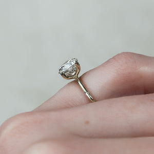 The Kamellie Set With A 3 Carat Round Lab Diamond