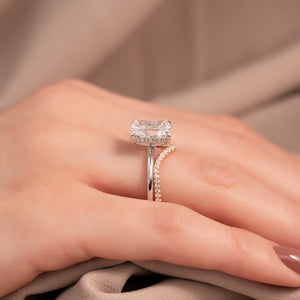 The Kamellie Set With A 2 Carat Radiant Lab Diamond