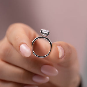 The Kamellie Set With A 2 Carat Radiant Lab Diamond