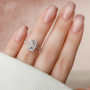 The Pave Kamellie Set With A 3 Carat Emerald Lab Diamond