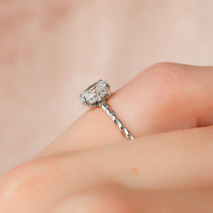 The Alice Set With A 1 Carat Oval Moissanite