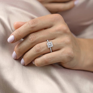 The Alice Set With A 1 Carat Princess Lab Diamond