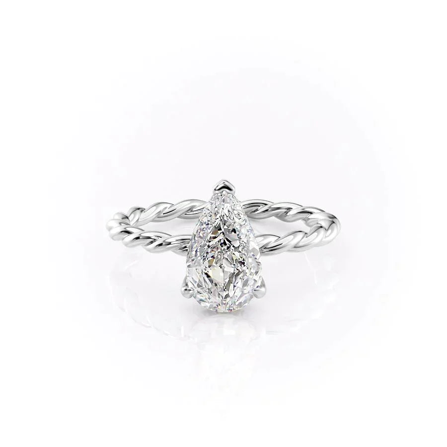 The Alice Set With A Pear Moissanite