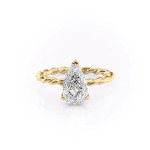 The Alice Set With A 2.5 Carat Pear Lab Diamond