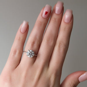 The Alice Set With A 2 Carat Round Lab Diamond