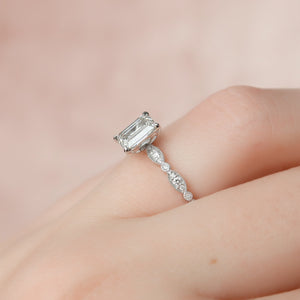 The Jasmine Set With A 1 Carat Emerald Lab Diamond