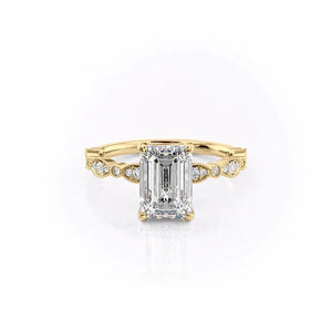 The Jasmine Set With A Emerald Moissanite