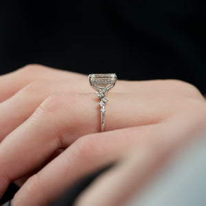 The Mia Set With A 1 Carat Emerald Lab Diamond