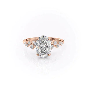The Mia Set With A Oval Moissanite
