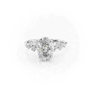 The Mia Set With A Oval Moissanite