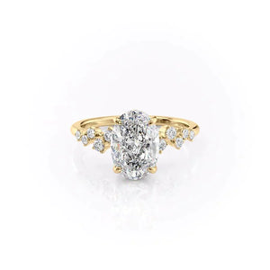 The Mia Set With A Oval Moissanite