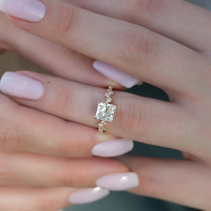 The Mia Set With A 1 Carat Princess Lab Diamond