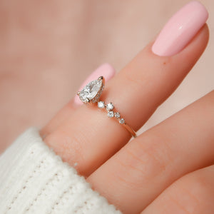 The Mia Set With A 1 Carat Pear Lab Diamond