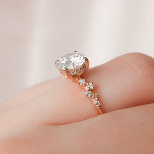 The Mia Set With A 1 Carat Round Lab Diamond