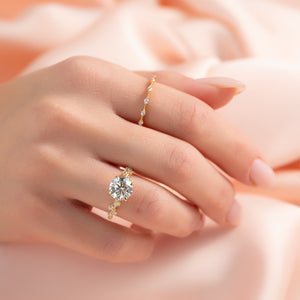 The Mia Set With A 1 Carat Round Lab Diamond