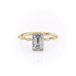The Penelope Set With A Emerald Moissanite