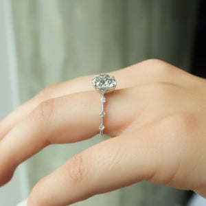 The Penelope Set With A 2 Carat Round Lab Diamond
