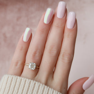 The Nelly Set With A 2 Carat Cushion Lab Diamond