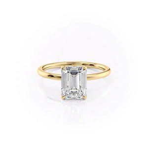The Nelly Set With A 2.5 Carat Emerald Lab Diamond