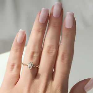 The Nelly Set With A 3 Carat Emerald Lab Diamond