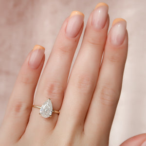 The Nelly Set With A 2 Carat Pear Lab Diamond