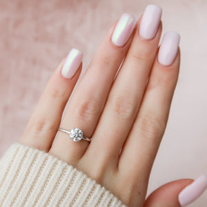 The Nelly Set With A 2 Carat Round Lab Diamond