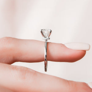 The Nelly Set With A 2 Carat Round Lab Diamond