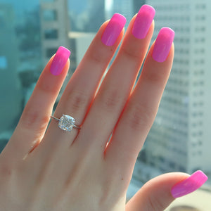 The Crown Kamellie Set With A 2.5 Carat Cushion Moissanite