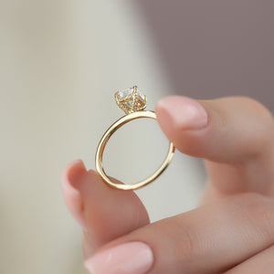 The Crown Kamellie Set With A 3 Carat Cushion Lab Diamond