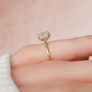 The Crown Kamellie Set With A 4.5 Carat Elongated Cushion Moissanite