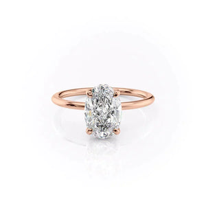 The Crown Kamellie Set With A Oval Moissanite