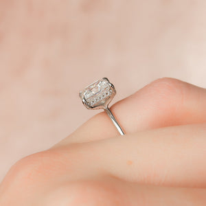 The Crown Kamellie Set With A 2 Carat Princess Lab Diamond