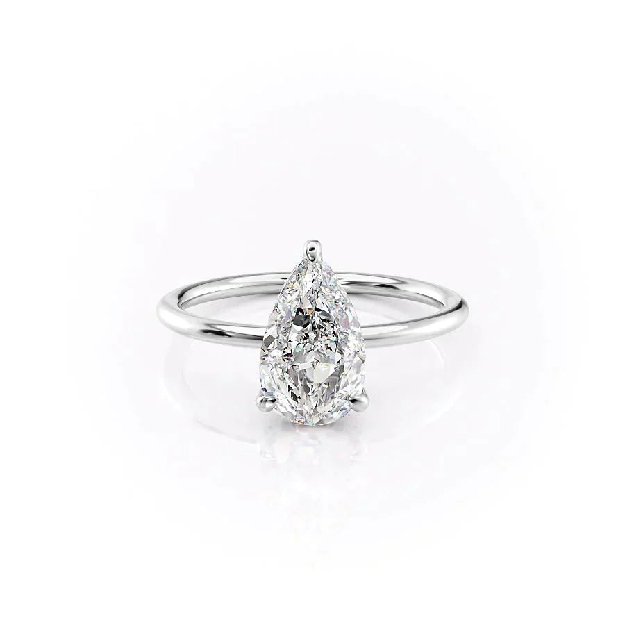 The Crown Kamellie Set With A 3 Carat Pear Lab Diamond