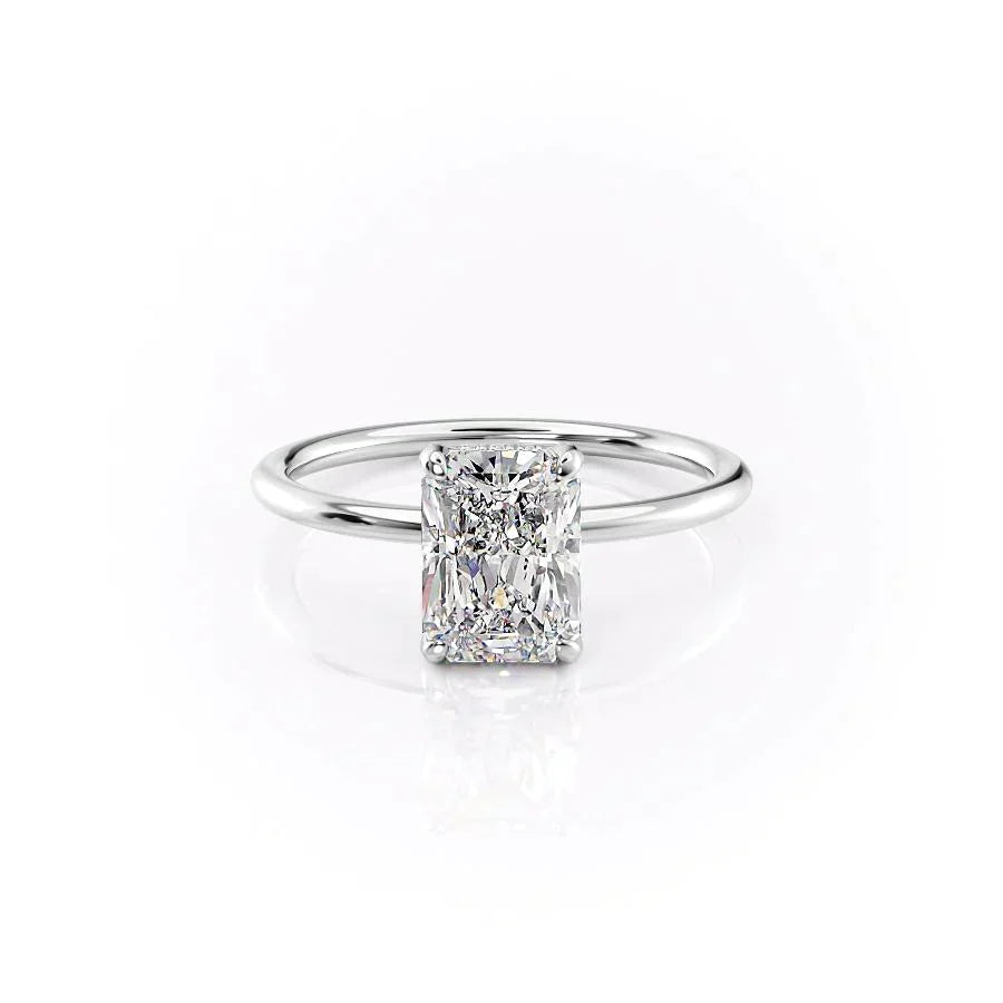 The Crown Kamellie Set With A 3.5 Carat Radiant Moissanite