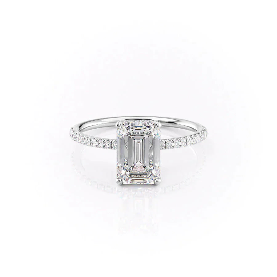 The Pave Crown Kamellie Set With A 2 Carat Emerald Moissanite